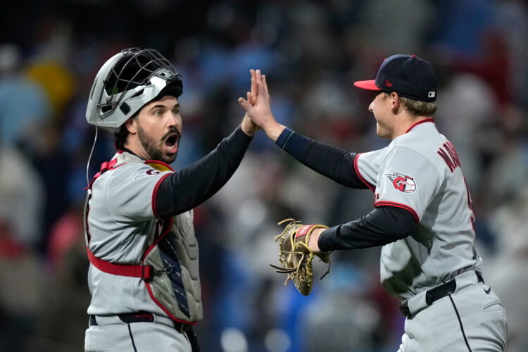 Williams goes pitch-for-pitch against Phillies' ace; both sharp in Cleveland's 1-0 win